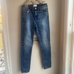 ASOS Men’s Mid-rise mid-wash Skinny Jeans size W30 L32